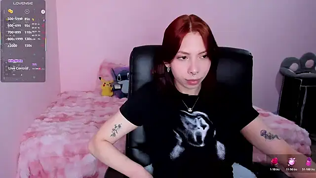 laurita Olssen27 online show from 04/22/26, 02:51