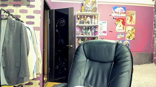 sweet peach    online show from 07/01/26, 08:30
