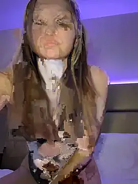 Snapshot of SweetApriill chatting on 03/21/26, 04:10 SweetApriill online show from 03/21/26, 04:10