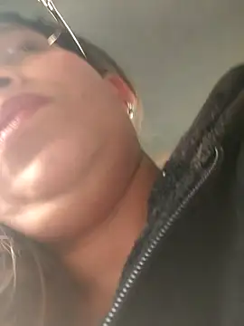 Melisa 14 online show from 04/22/26, 11:45