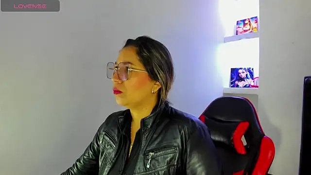 Melisa 14 online show from 06/05/26, 02:12