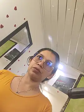 Melisa 14 online show from 06/12/26, 03:22