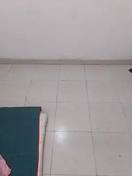 Snapshot of Kavita-hott chatting on 03/18/26, 03:15 Kavita-hott online show from 03/18/26, 03:15