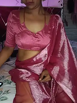 mayakapoor880 online show from 05/26/26, 05:25