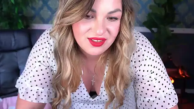 AlissyaGrayy online show from 04/30/26, 12:55