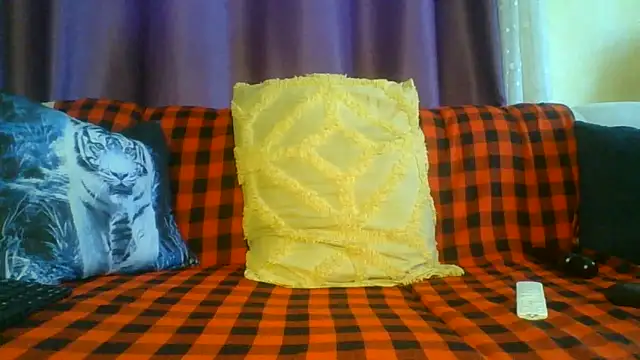 Snapshot of Pookiee- chatting on 05/19/26, 04:19 Pookiee- online show from 05/19/26, 04:19