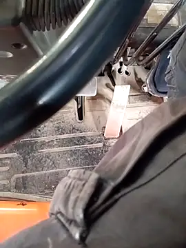 Snapshot of Diaaeddne chatting on 03/27/26, 10:37 Diaaeddne online show from 03/27/26, 10:37