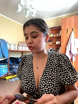 Snapshot of VeroissNojisex chatting on 03/22/26, 10:07 VeroissNojisex online show from 03/22/26, 10:07