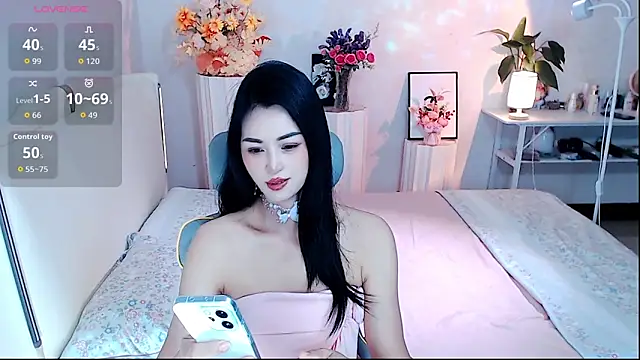 Evelyn-007 online show from 05/14/26, 02:24