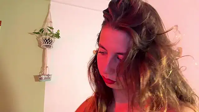 Snapshot of Julieta_Jol chatting on 07/03/26, 02:45 Julieta Jol online show from 07/03/26, 02:45
