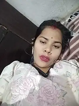 Snapshot of Pallavi_cute chatting on 06/08/26, 05:02 Pallavi cute online show from 06/08/26, 05:02