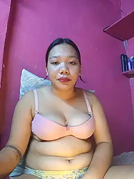 Snapshot of Sweet_Disteen chatting on 08/01/26, 05:18 Sweet Disteen online show from 08/01/26, 05:18