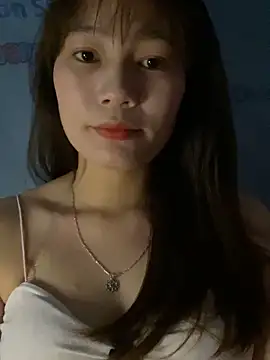 Snapshot of -Eidieea- chatting on 03/29/26, 02:11 -Eidieea- online show from 03/29/26, 02:11