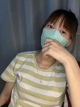 Snapshot of -Eidieea- chatting on 05/25/26, 11:05 -Eidieea- online show from 05/25/26, 11:05