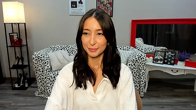 DanaRoges online show from 06/05/26, 06:42
