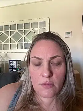 Snapshot of 1SexyQueen chatting on 03/28/26, 06:07 1SexyQueen online show from 03/28/26, 06:07