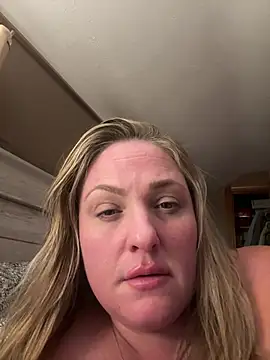 1SexyQueen online show from 06/28/26, 01:33