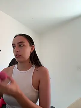 Lauren Storm online show from 06/11/26, 05:22