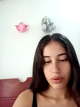 Snapshot of Bella_Goddess_ chatting on 03/31/26, 12:49 Bella Goddess online show from 03/31/26, 12:49