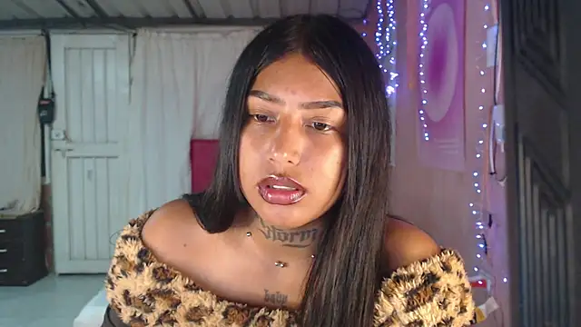 nanasweet01 online show from 05/08/26, 02:17