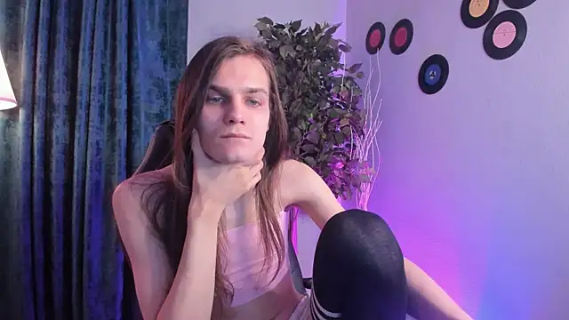 Snapshot of WillFobos chatting on 03/20/26, 09:08 WillFobos online show from 03/20/26, 09:08