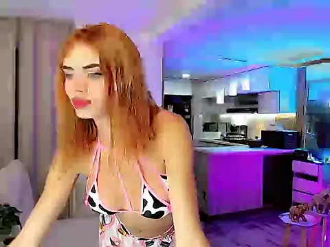 Amira BabyHot online show from 05/15/26, 02:18