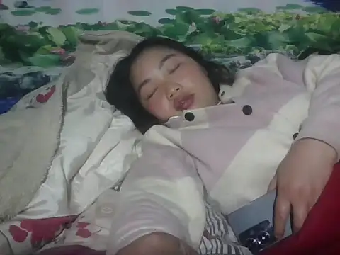 Huemy098 online show from 05/02/26, 02:00