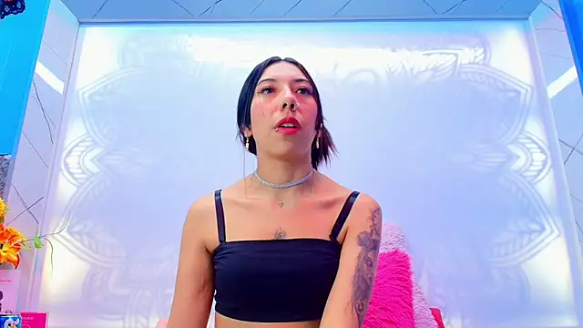 Alessia Clarky online show from 04/22/26, 04:04