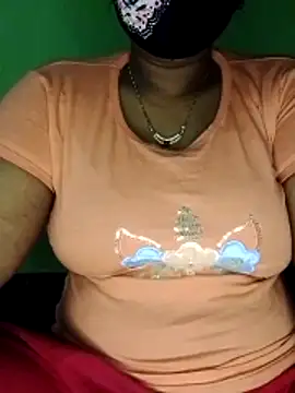 Snapshot of Nus_Rat3344 chatting on 04/02/26, 04:59 Nus Rat3344 online show from 04/02/26, 04:59