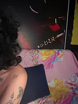 Laila LS online show from 06/21/26, 01:13