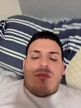 Snapshot of vmaxis chatting on 04/11/26, 04:28 vmaxis online show from 04/11/26, 04:28