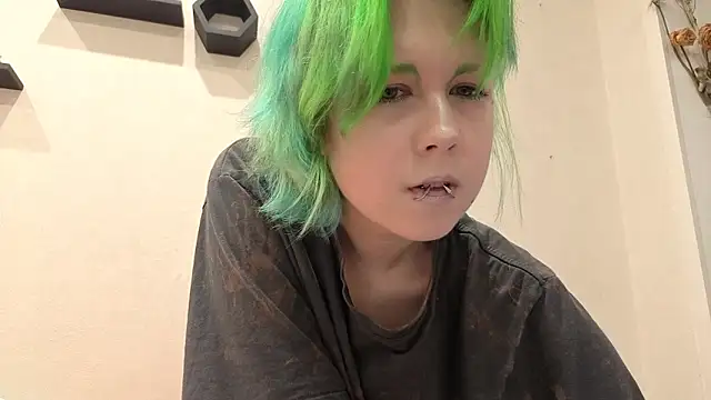 LittleKittenStar online show from 06/19/26, 10:13