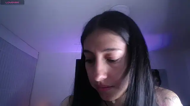Melannyy V online show from 05/15/26, 12:56