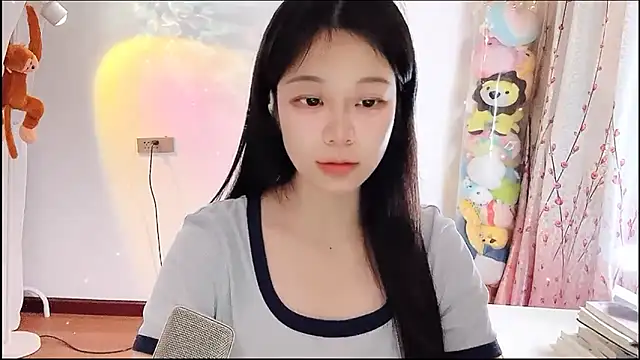 QQ-7890 online show from 04/18/26, 03:10