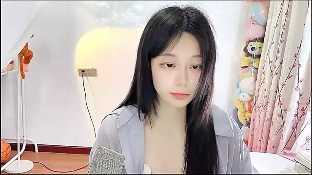 QQ-7890 online show from 04/20/26, 05:21