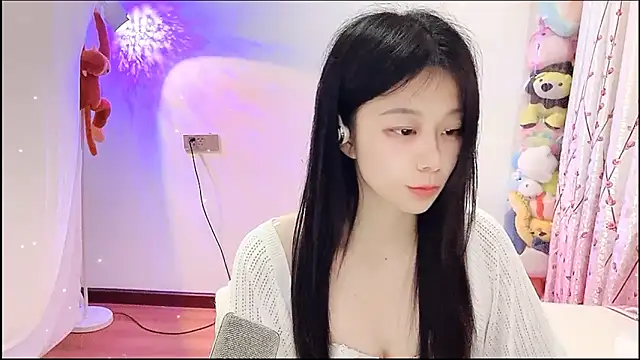 QQ-7890 online show from 04/24/26, 06:05