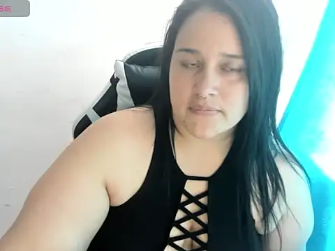 Snapshot of Atenea_19_ chatting on 04/07/26, 06:08 Atenea 19 online show from 04/07/26, 06:08