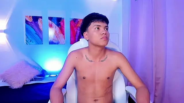 Snapshot of thiagosterling chatting on 05/11/26, 11:35 thiagosterling online show from 05/11/26, 11:35