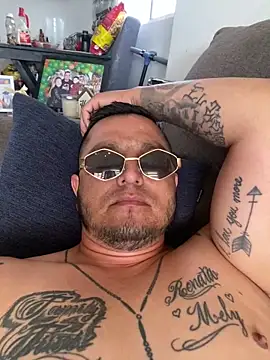 HOTB0Y18 online show from 05/25/26, 05:52