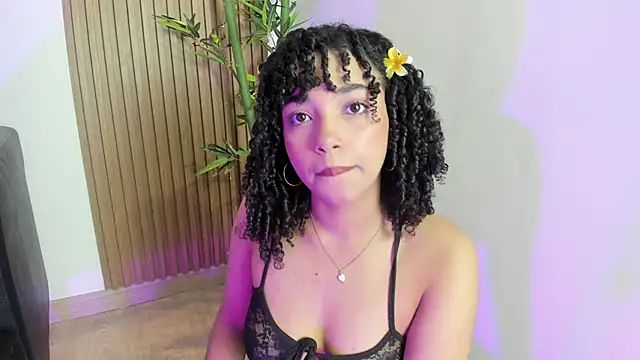Snapshot of JazmyXXX chatting on 05/05/26, 07:44 JazmyXXX online show from 05/05/26, 07:44