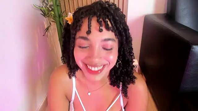 Snapshot of JazmyXXX chatting on 07/01/26, 07:35 JazmyXXX online show from 07/01/26, 07:35