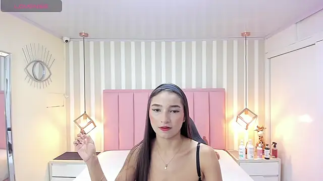 LIZZY VALL online show from 06/12/26, 07:02
