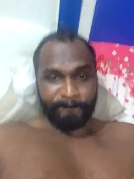 Snapshot of singletamilguy chatting on 04/15/26, 05:42 singletamilguy online show from 04/15/26, 05:42