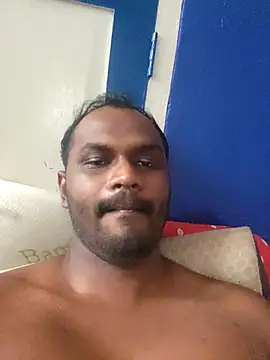 Snapshot of singletamilguy chatting on 04/23/26, 06:47 singletamilguy online show from 04/23/26, 06:47