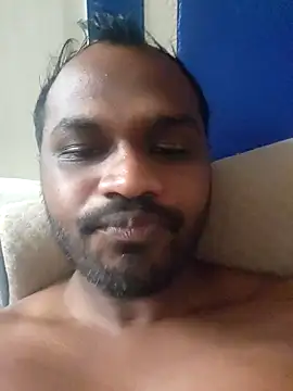 Snapshot of singletamilguy chatting on 04/27/26, 07:39 singletamilguy online show from 04/27/26, 07:39