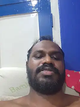 Snapshot of singletamilguy chatting on 05/26/26, 09:33 singletamilguy online show from 05/26/26, 09:33