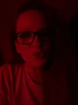 LizzieZ1975 online show from 05/04/26, 12:06