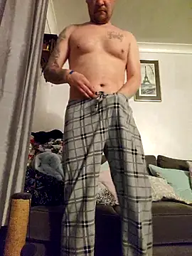 Snapshot of remy19866 chatting on 04/01/26, 10:51 remy19866 online show from 04/01/26, 10:51