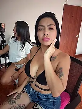 Snapshot of Noa_rousse01 chatting on 03/24/26, 07:41 Noa rousse01 online show from 03/24/26, 07:41