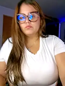 Snapshot of Bonny_rousse01 chatting on 04/07/26, 12:16 Bonny rousse01 online show from 04/07/26, 12:16